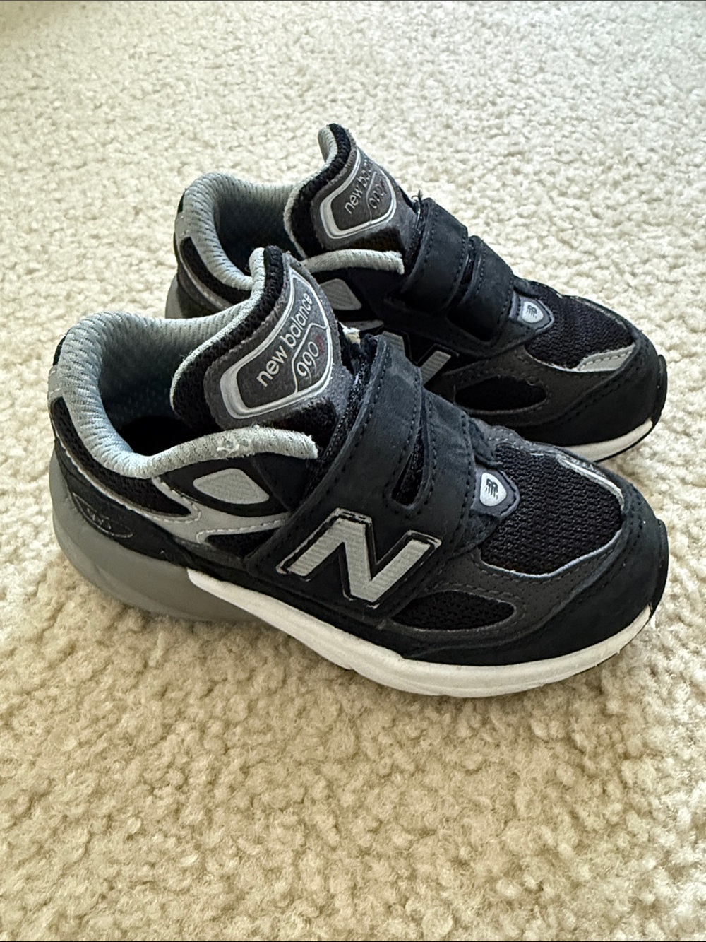 New Balance Toddler 990v6 Hook & Loop Black Size 8